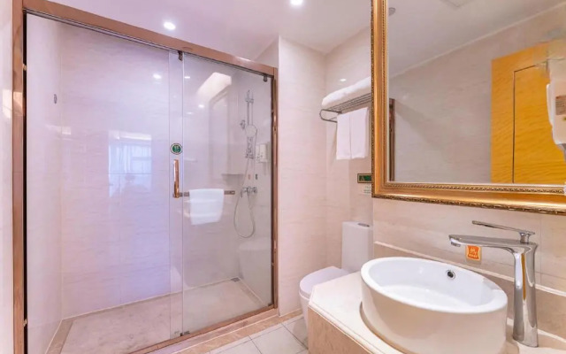 Vienna International South Railway Station