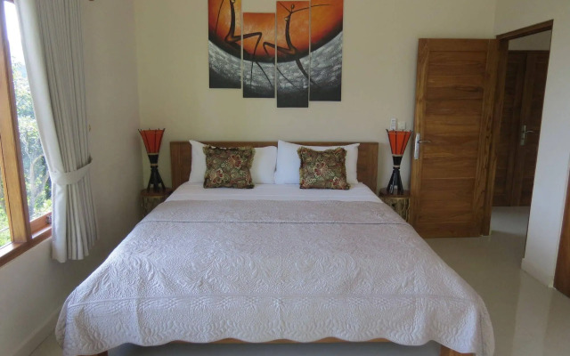 Rumah Bali Santai
