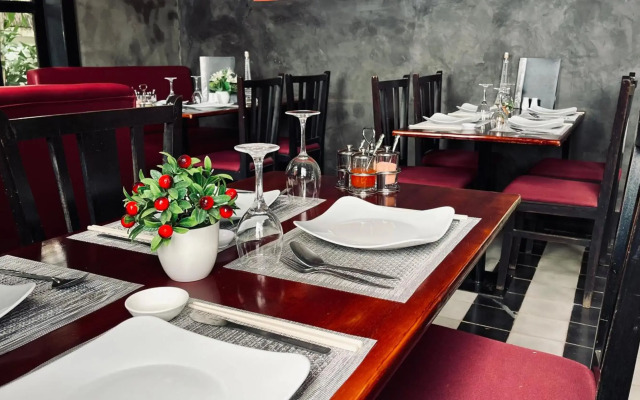Prana Hotel