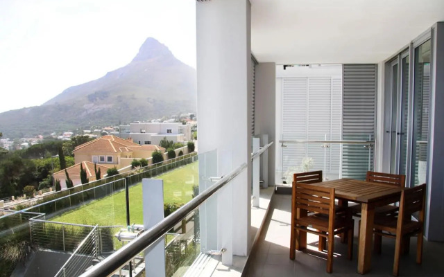 The Crystal Luxury Serviced Apartments