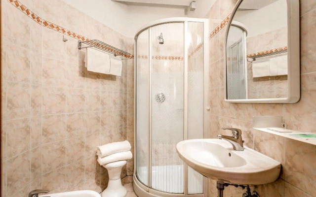 Hotel Arno Bellariva