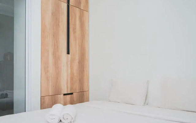 Fully Furnished with Comfortable Design 2BR Apartment Springwood Residence