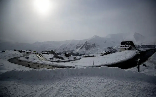 Snow Rooms Hotel