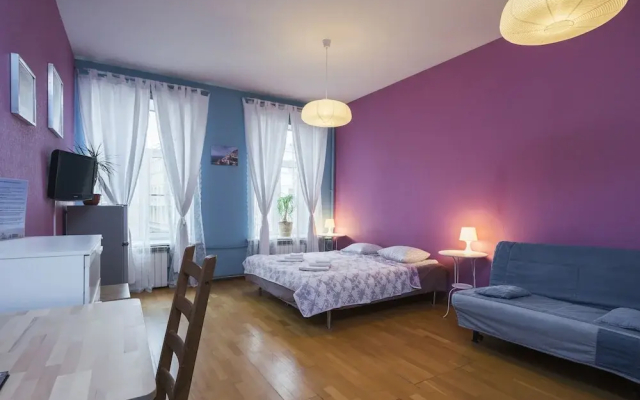 Italian Rooms on Griboedova 35
