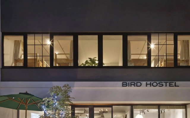 Bird Hostel