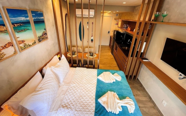 Flat Studio Com Varanda - By Living