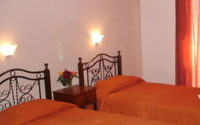 Villa Helen Apartments