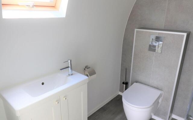 Unique Nature Lodge With Unobstructed View