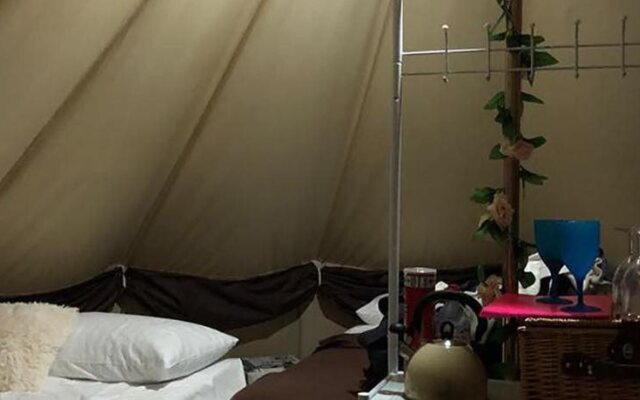 Oak Lodge Retreat