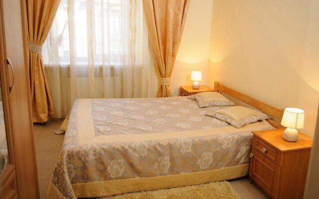 Anna Apartments