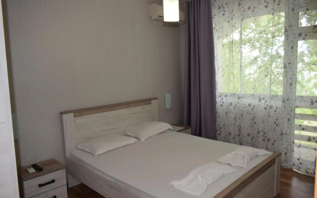Hotel Ahilea
