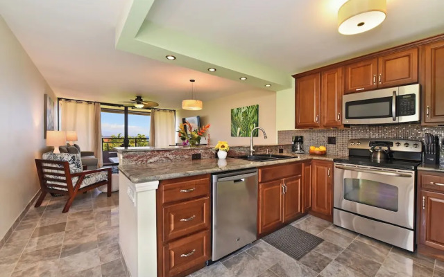 Kahana Villa E601