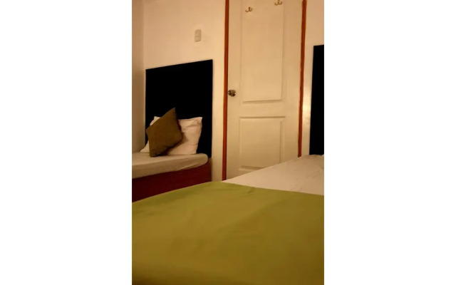 GardenPod Hostel + Café
