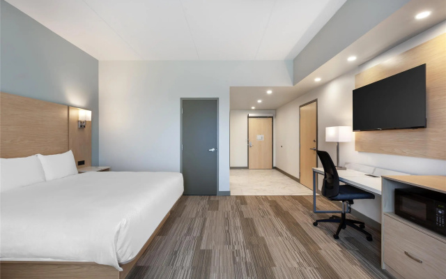 Best Western Plus Kawartha Lakes Hotel & Suites
