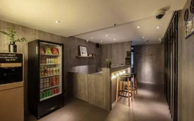 One Forest Youth Hostel (Shanghai Overseas)