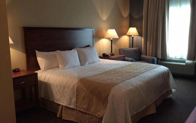 Cardinal Inn & Event Center