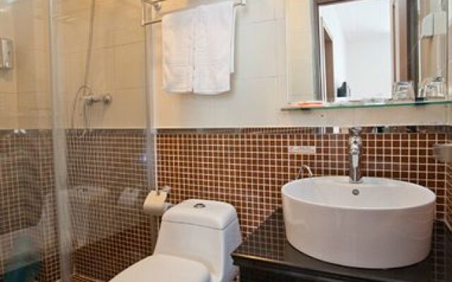 Super 8 Hotel Qingdao Shan Ning