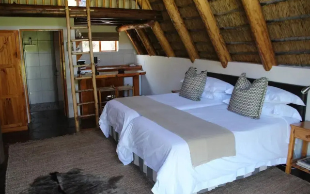 Ko-Ka Tsara Bushcamp