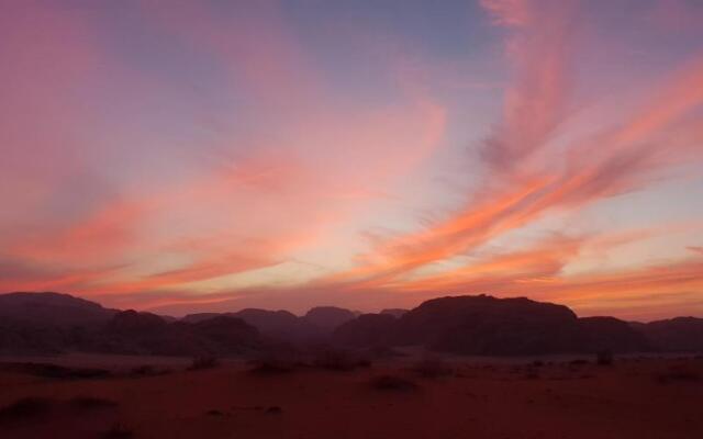 Real Bedouin Experience Tours & Camp