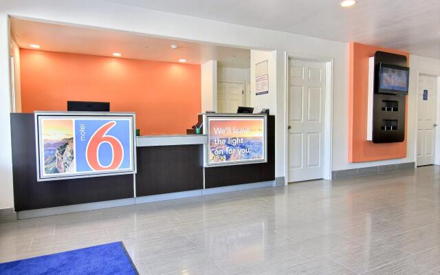 Motel 6 Rockport, TX