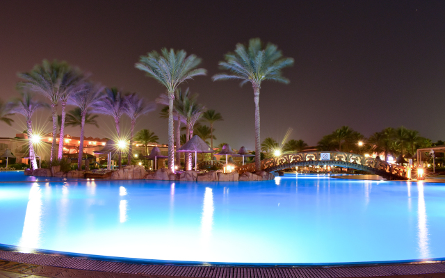 Parrotel Beach Resort