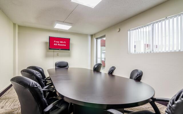 Red Roof Inn PLUS+ Wichita East