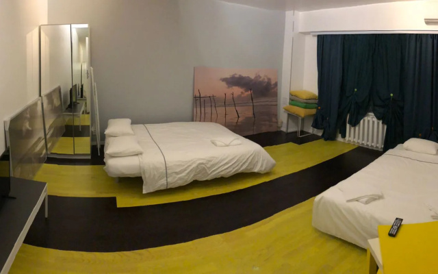 Green Apartment No 62