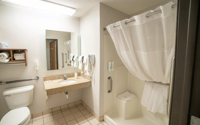Quality Inn & Suites Watertown near Prairie Lakes Ice Arena