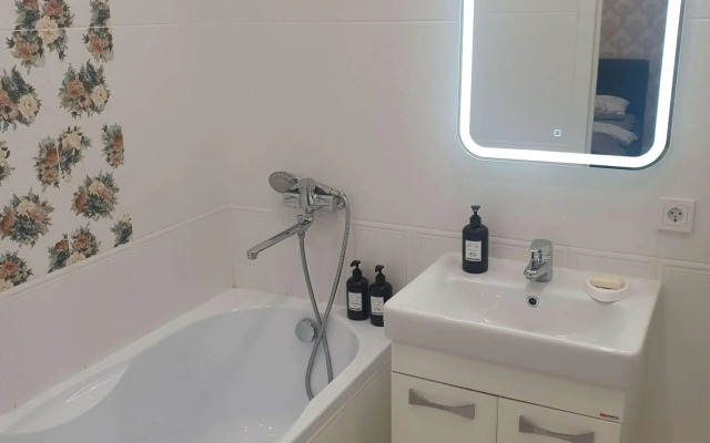 Апартаменты на набережной Верхняя