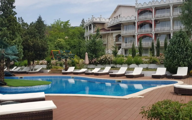 Elit Palace Hotel & Spa