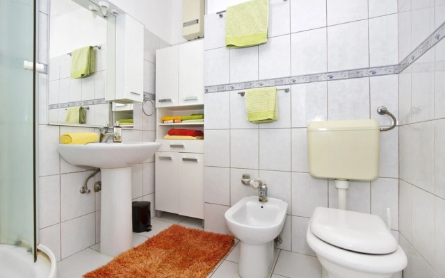 Apartment Depolo