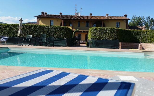 Orchidea Apartment 14 Km to Pisa