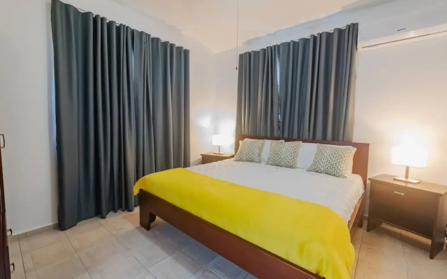 7br Massive Villa In Sosúa - 2mins From Nightlife!