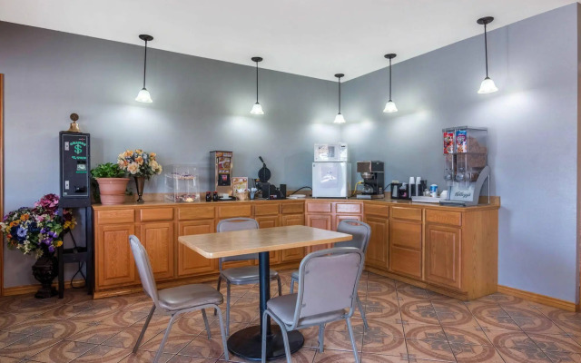 Broken Bow Inn and RV Park