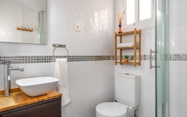 Large Apartment in Prime Location in Fuengirola Ref 98