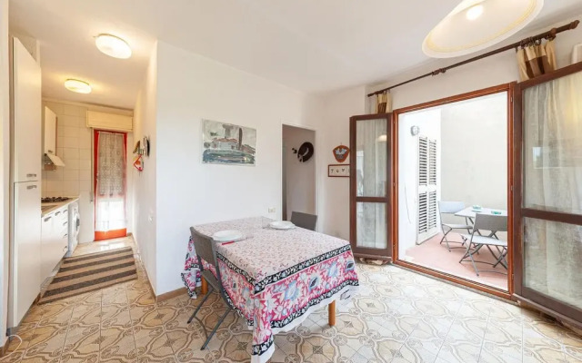 Amazing Apartment in Stintino With 1 Bedrooms
