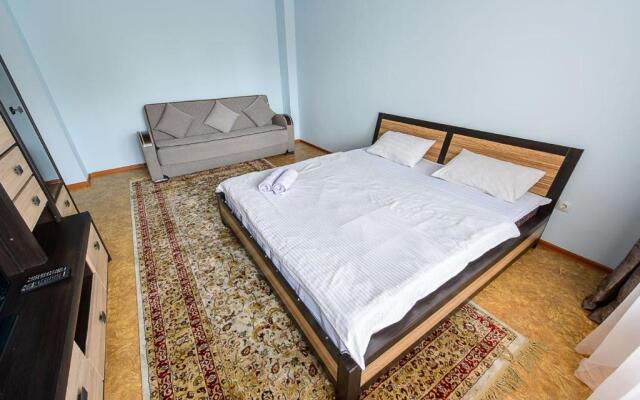 Apartment оn Makatayeva 5 b