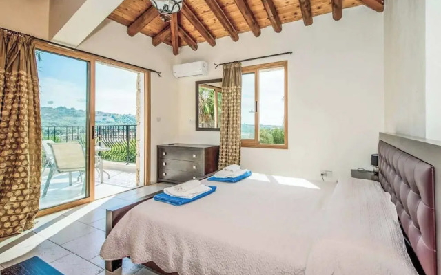 Villa Anna Argaka