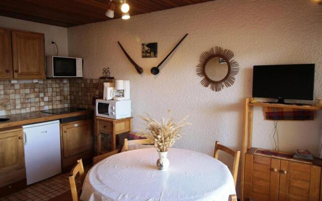 Appartement Auris, 1 pièce, 4 personnes - FR-1-297-16