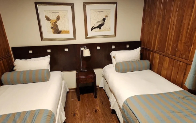 Hotel y Cabañas Las Mellizas - Caja Los Andes