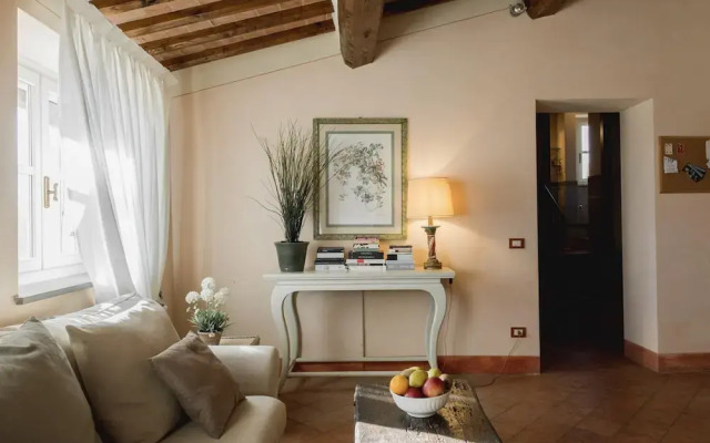 Anna Farmhouse Apartment in Wine Resort in Lucca