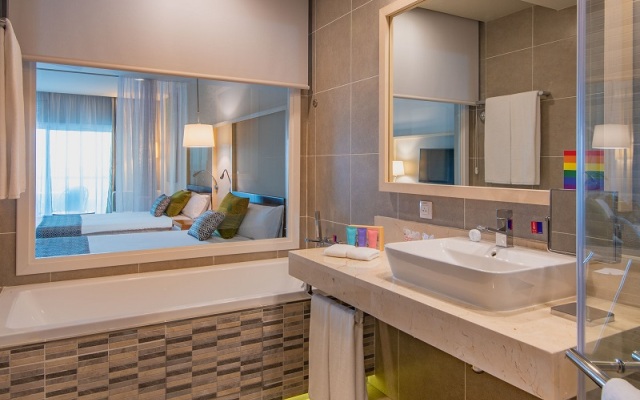 Gran Muthu Rainbow Hotel