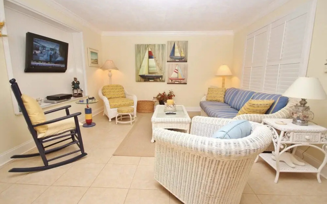 Seaside Hideaway Apartment 3