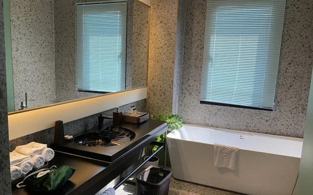 Daegu Eastern Hotel Lions Park