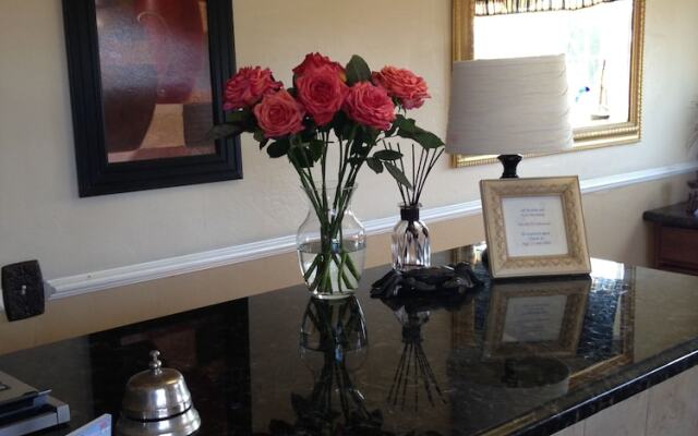 Morro Crest Inn