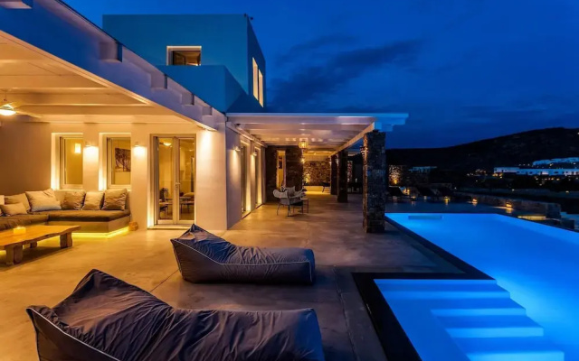 Apollo Paradise Seaview Infinity Pool Jacuzzi