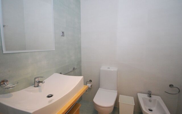 Attractive Holiday Home Near the Beach