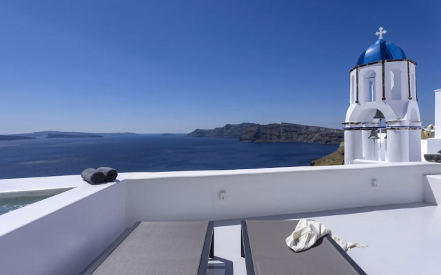 Bluedome Cavehouses by Otium Villas