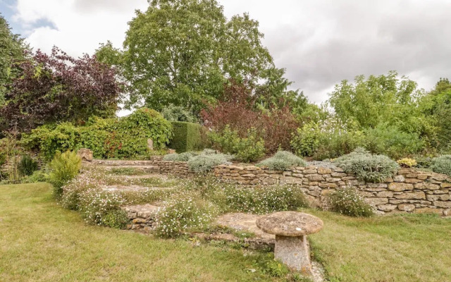 Yeoman Cottage