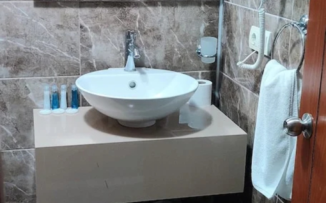 Sarp Hotel